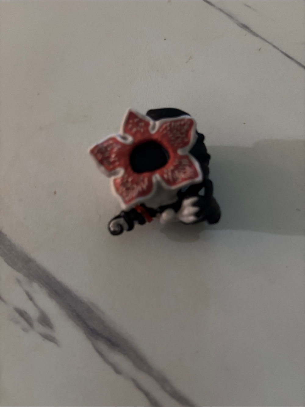 Kinder Joy upside down  stranger things funko pop